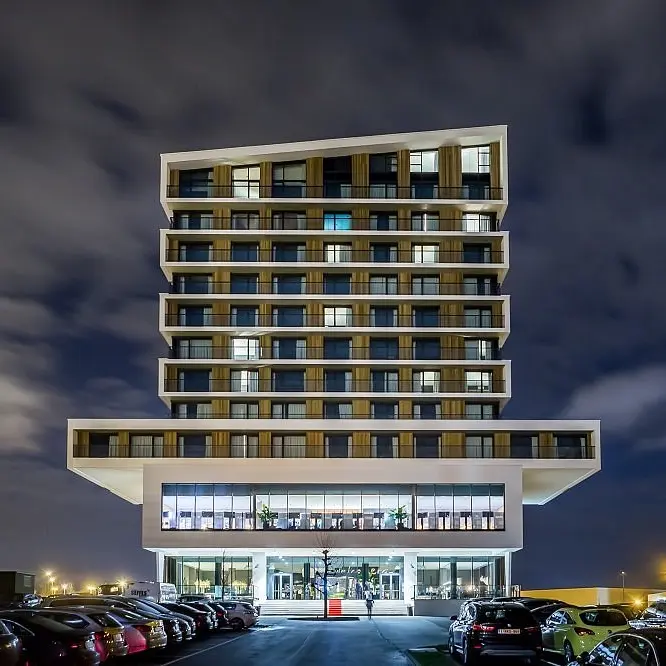 Hôtel Van der Valk  (Monday, November 24, 2025)